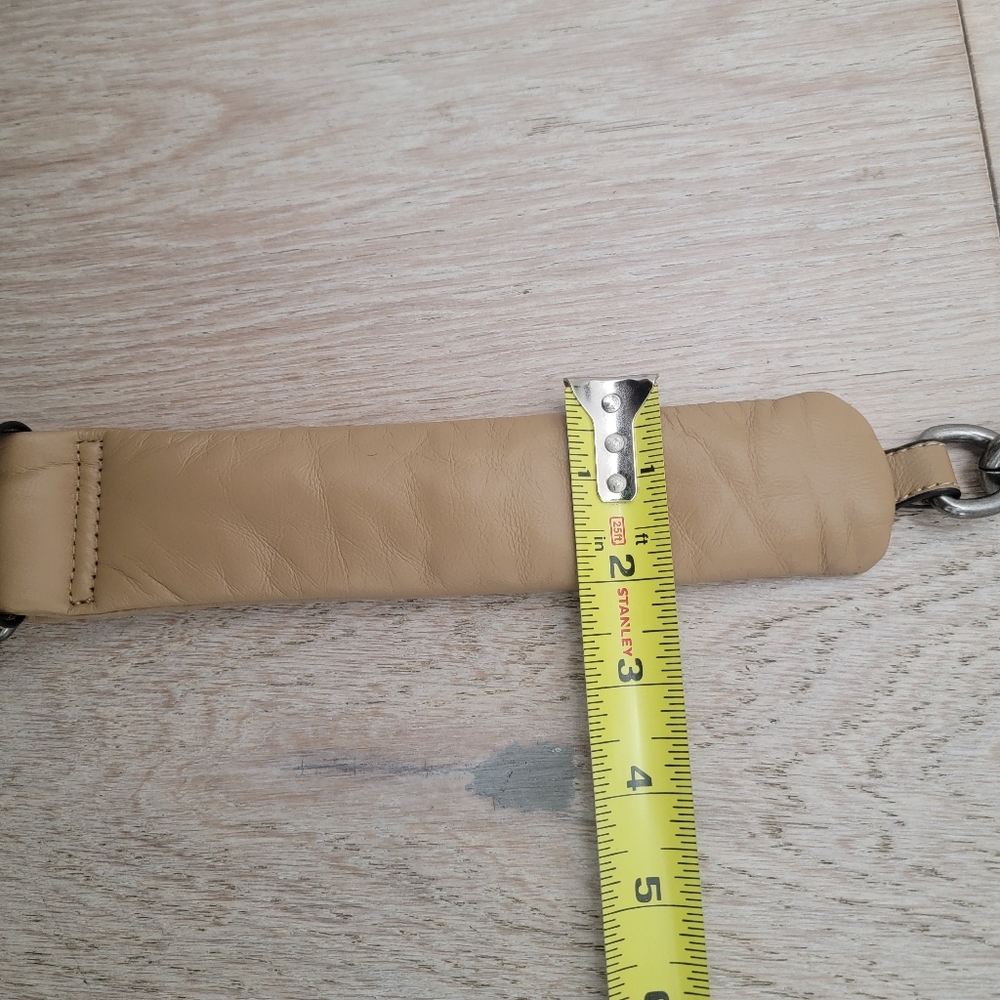 Kurt Geiger Beige Quilted Crossbody Bag - Picture 15 of 16